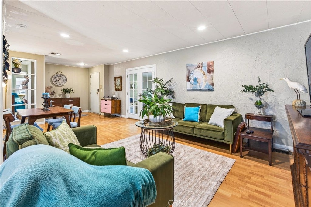 32302 Alipaz Street Sp. 94 94