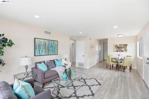 MLS: 41137017