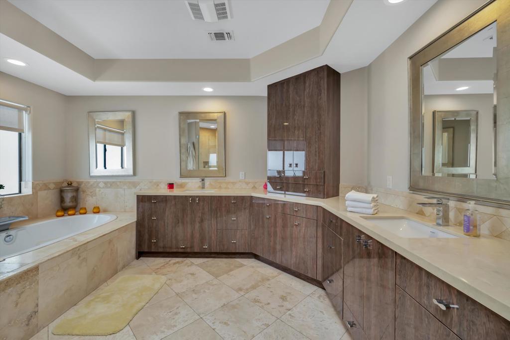 Ironwood Country Clu - Residential Lease