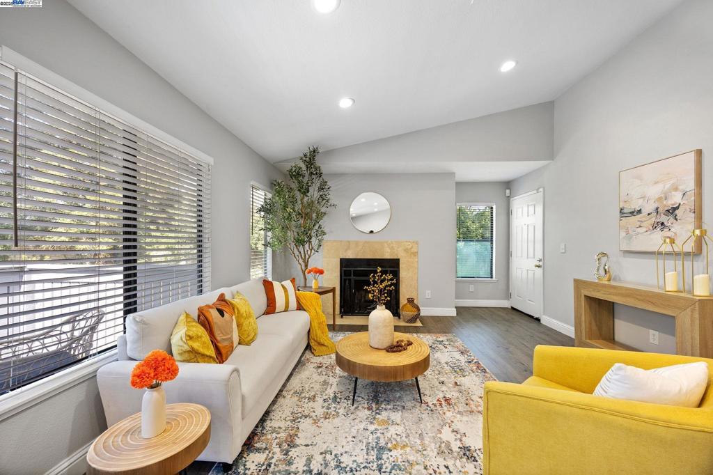 DUBLIN - Residential
