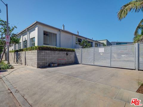 Tiny photo for 2100 Abbot Kinney Boulevard #7, Venice, CA 90291 (MLS # 25601879)