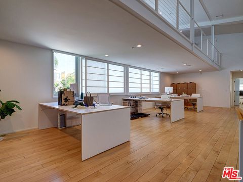 Tiny photo for 2100 Abbot Kinney Boulevard #7, Venice, CA 90291 (MLS # 25601879)