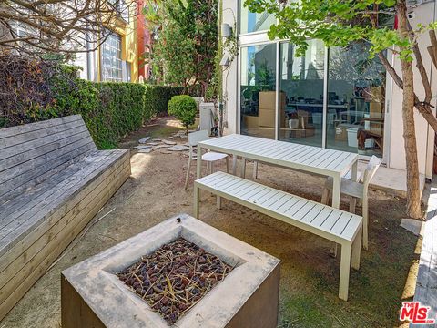 Tiny photo for 2100 Abbot Kinney Boulevard #7, Venice, CA 90291 (MLS # 25601879)