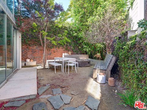 Tiny photo for 2100 Abbot Kinney Boulevard #7, Venice, CA 90291 (MLS # 25601879)
