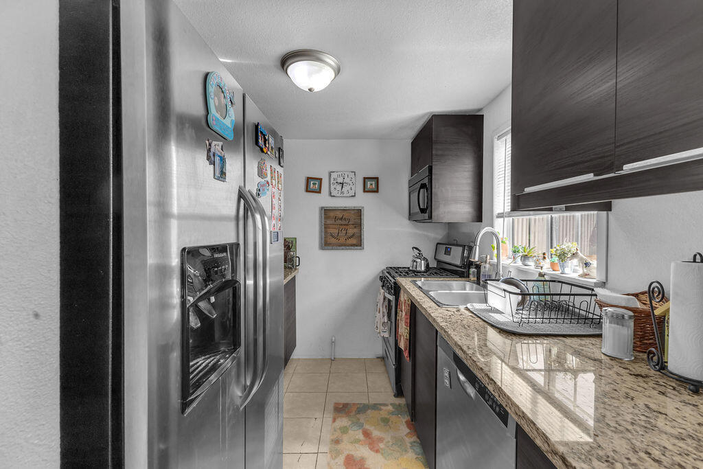 Horizon Mh Village - Manufactured In Park