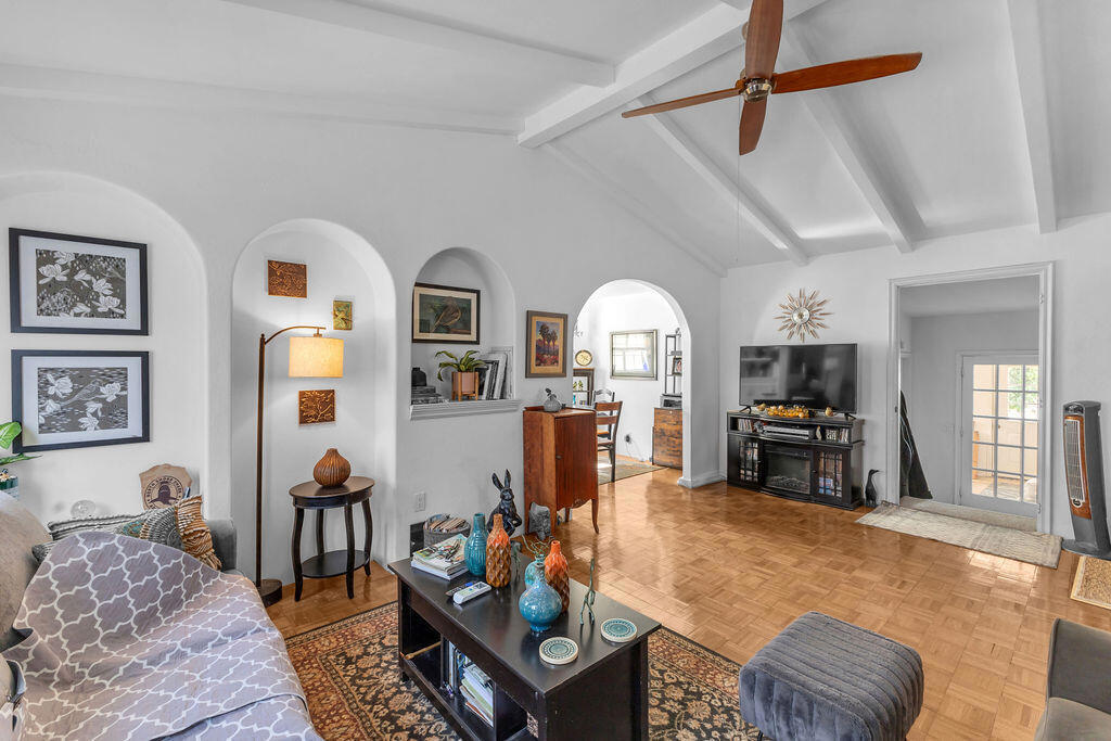 Horizon Mh Village - Manufactured In Park