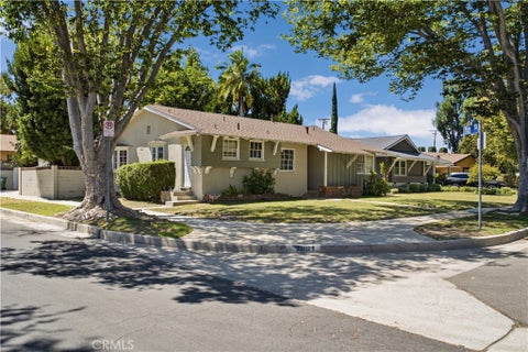 Photo of 7001 Ponce Avenue, West Hills, CA 91307 (MLS # SR26165353)