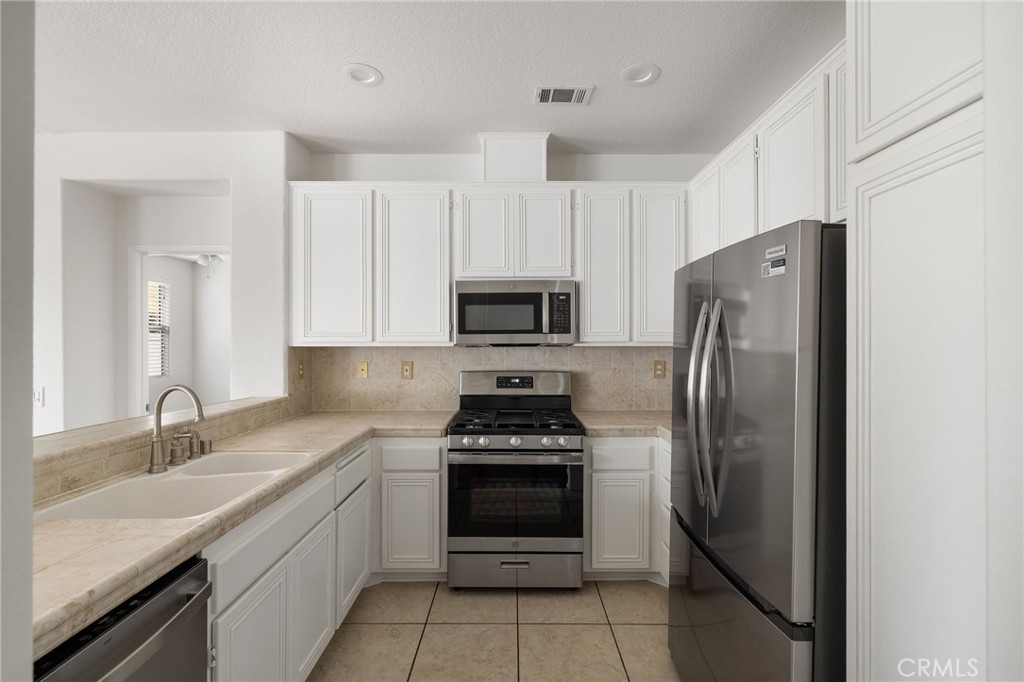 60 Seacountry Lane, Rancho Santa Margarita CA 92688 - Photo 8