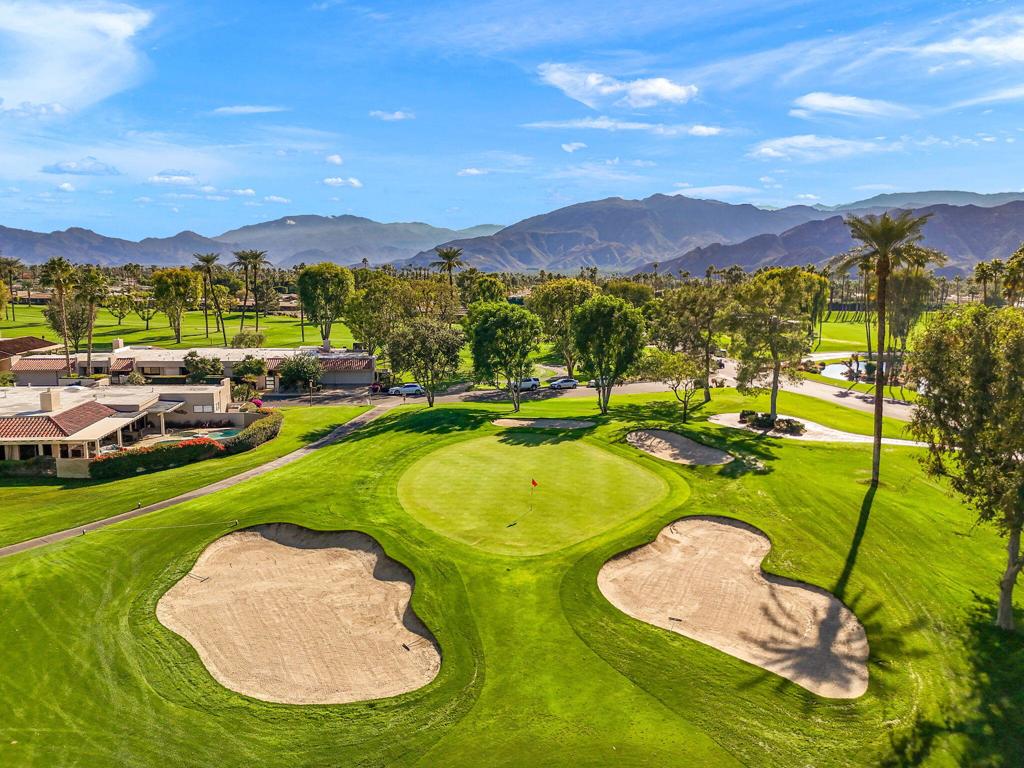 The Springs C.C. - Residential