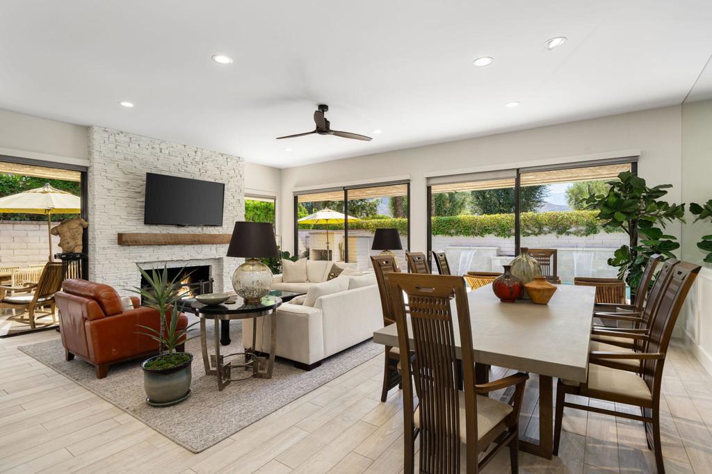 The Springs C.C. - Residential
