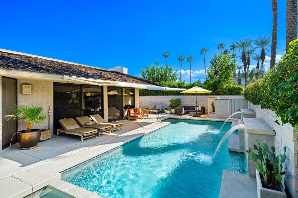 The Springs C.C. - Residential