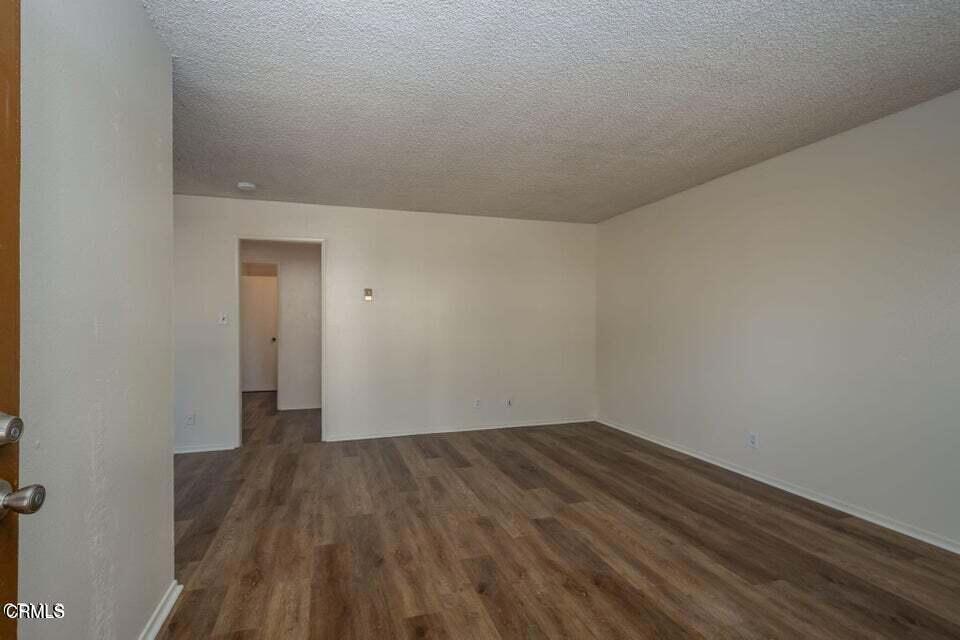 180 Pleasant Street D