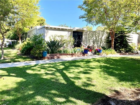 588 AVENIDA MAJORCA D Laguna Woods CA 93637