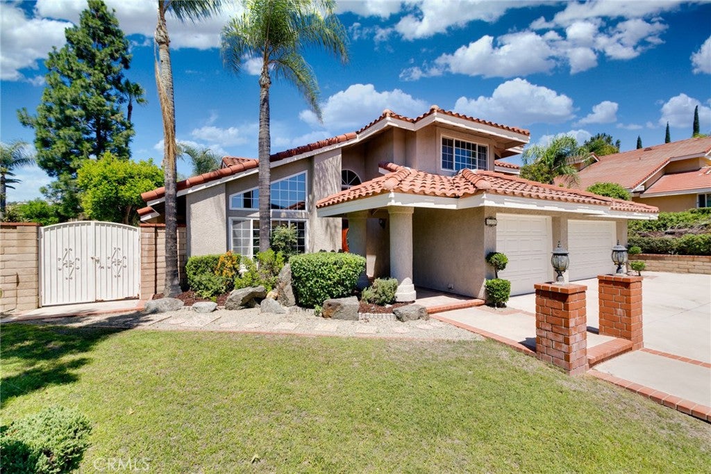625 N Pacer Court