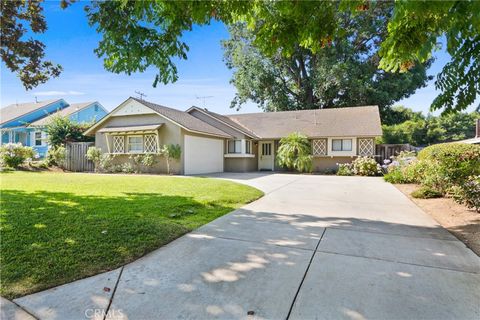 Photo of 15846 Janine Drive, Whittier, CA 90603 (MLS # PW25192804) Photo of 15846 Janine Drive, Whittier, CA 90603 (MLS # PW25192804)