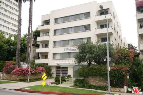 Photo of 10655 Wilshire Boulevard #201, Los Angeles, CA 90024 (MLS # 24426133)