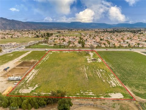 880 S Sanderson Street San Jacinto CA 92582