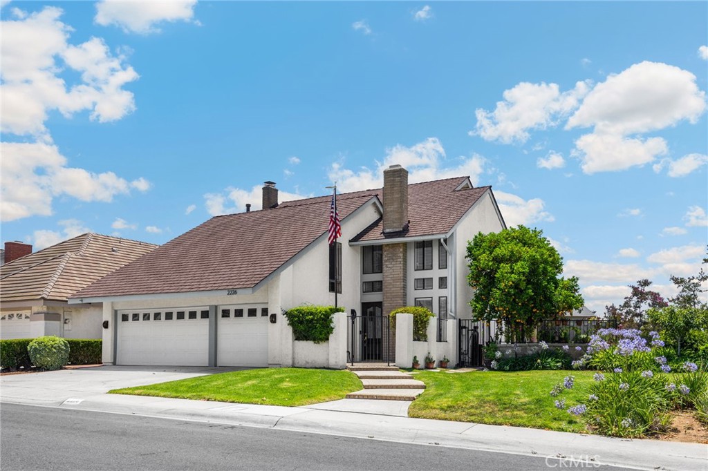 2226 Shadetree Circle