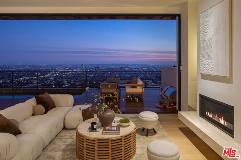 Photo of 1525 Marlay Drive, Los Angeles, CA 90069 (MLS # 25626685)