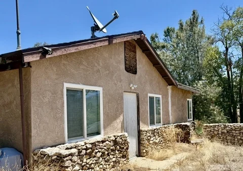 MLS: IV26143722
