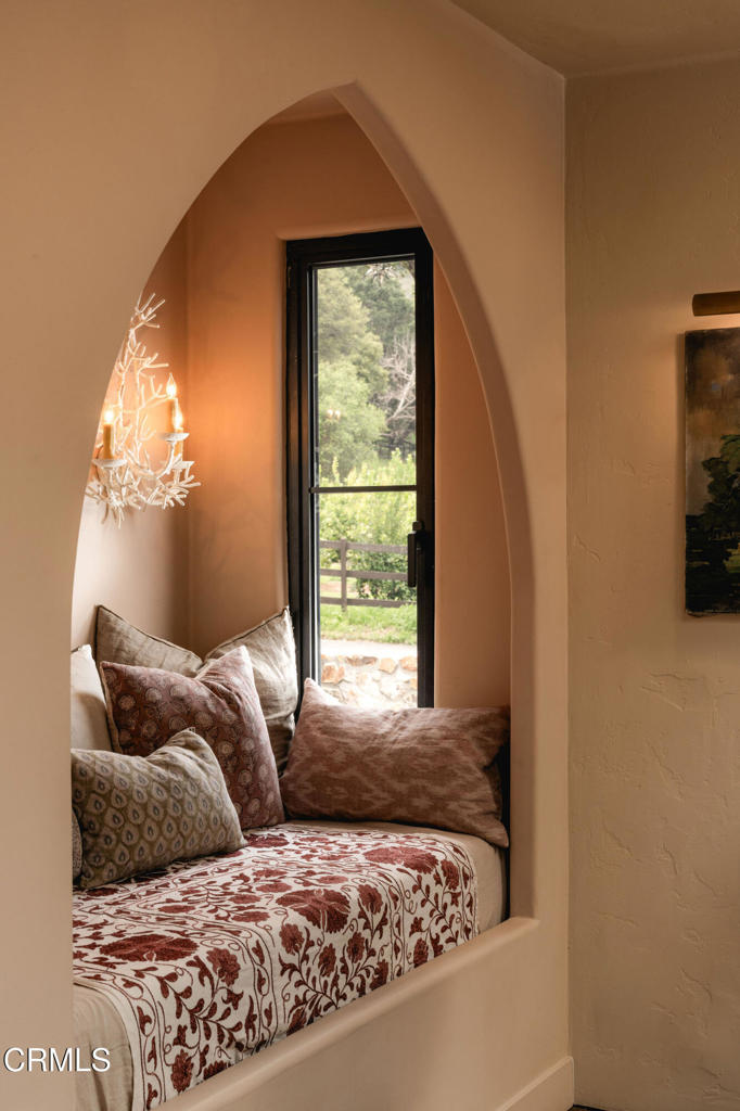 10802 Oak Knoll Road