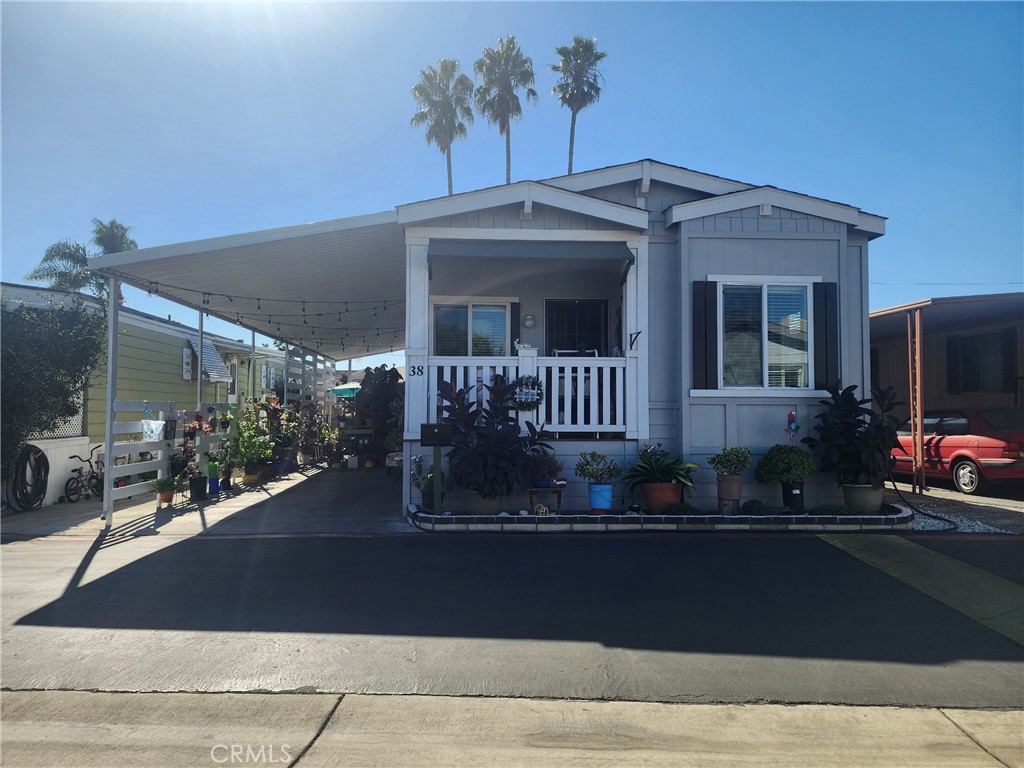 Welcome to Your Beautiful Mobile Home in Torrance!
Discover the perfect blend of comfort and modern living in this stunning 3-bedroom, 2-bath mobile home, newly built in 2020. Nestled in the vibrant city of Torrance, this home boasts a contemporary design and spacious layout ideal for families and individuals alike.
As you step inside, you’ll be greeted by an inviting open floor plan that seamlessly connects the living, dining, and kitchen areas. The bright and airy space is perfect for entertaining or relaxing with loved ones. The modern kitchen features sleek appliances, ample counter space, and stylish cabinetry, making meal prep a breeze.
