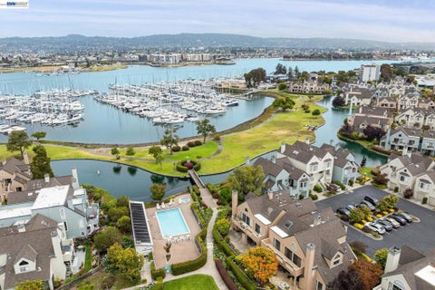 Photo of 13 Regulus Ct CT, Alameda, CA 94501 (MLS # 41141290)