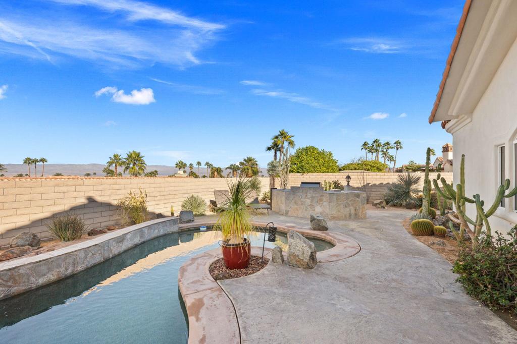 Canyon Cove - Residential Lease