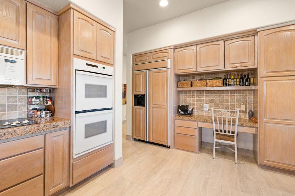 Canyon Cove - Residential Lease