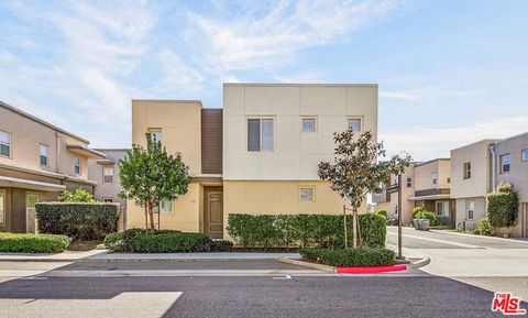 Photo of 707 Colorado Circle, Carson, CA 90745 (MLS # 26652475)