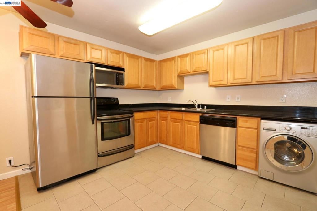 16006 E.14th Street ST 204, San Leandro CA 94578