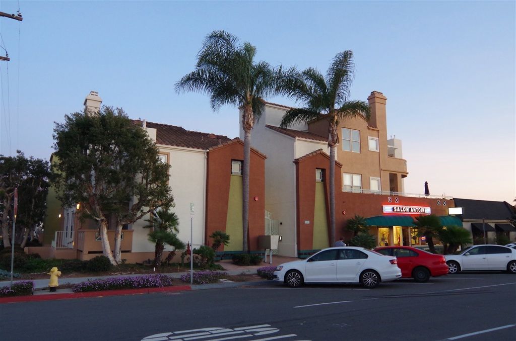 listing image 130727642854957624339