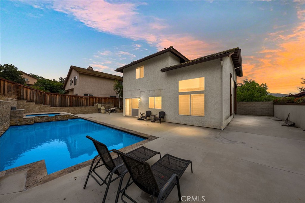 1301 dill circle