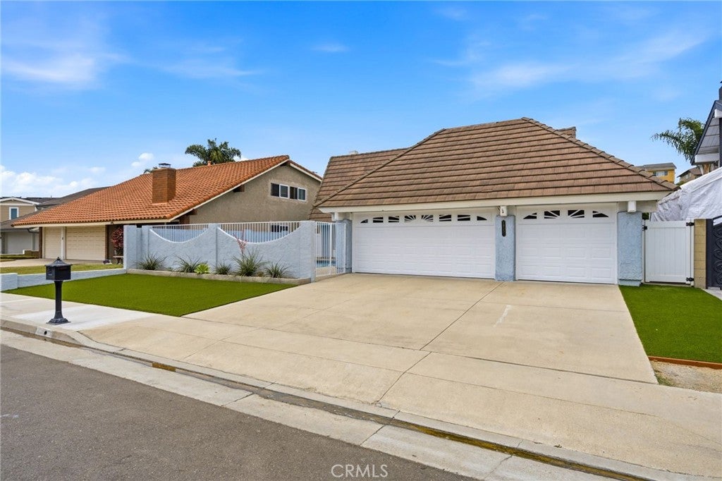 19151 Yacht Lane