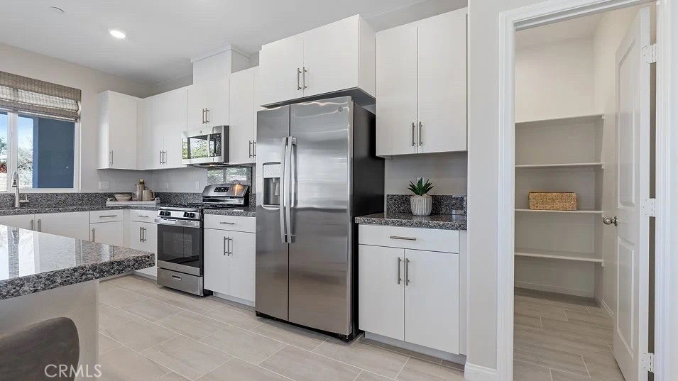 65184 avenida de nuves