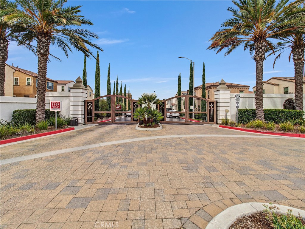2253 Apple Court