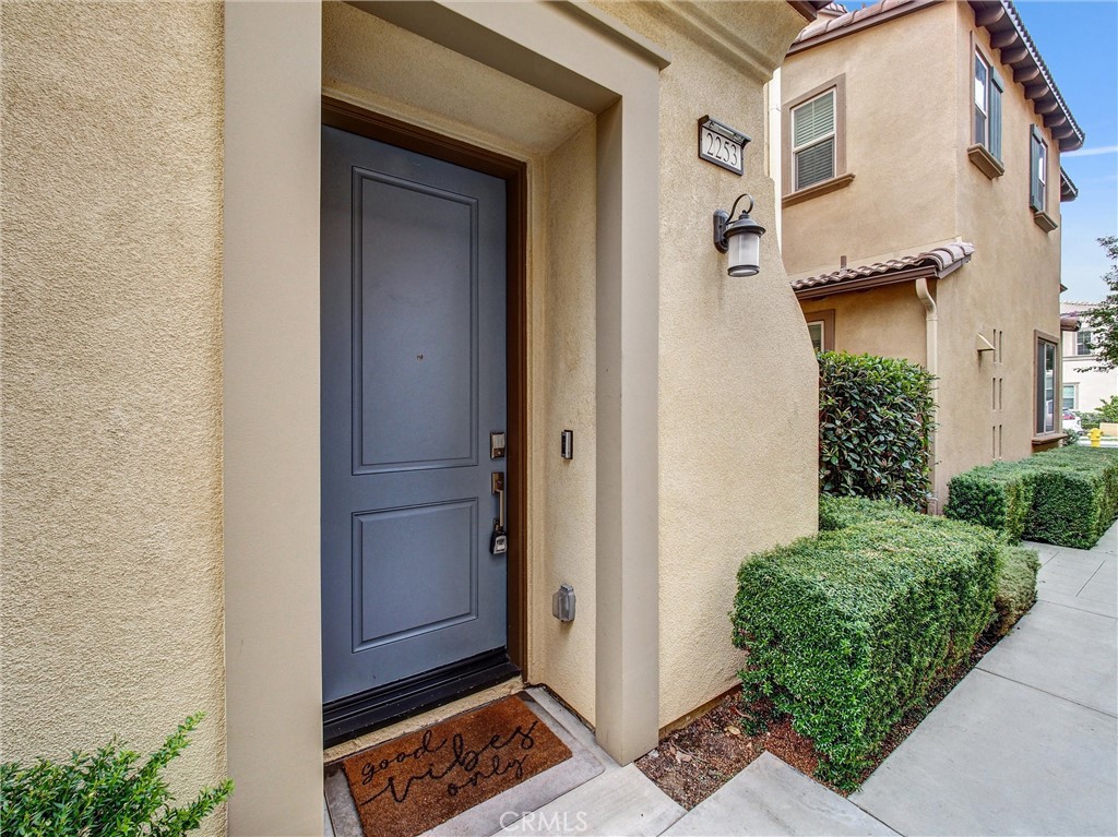 2253 Apple Court