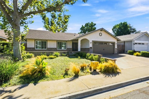 Photo of 26862 Via Victoria, Mission Viejo, CA 92691 (MLS # OC26194673)
