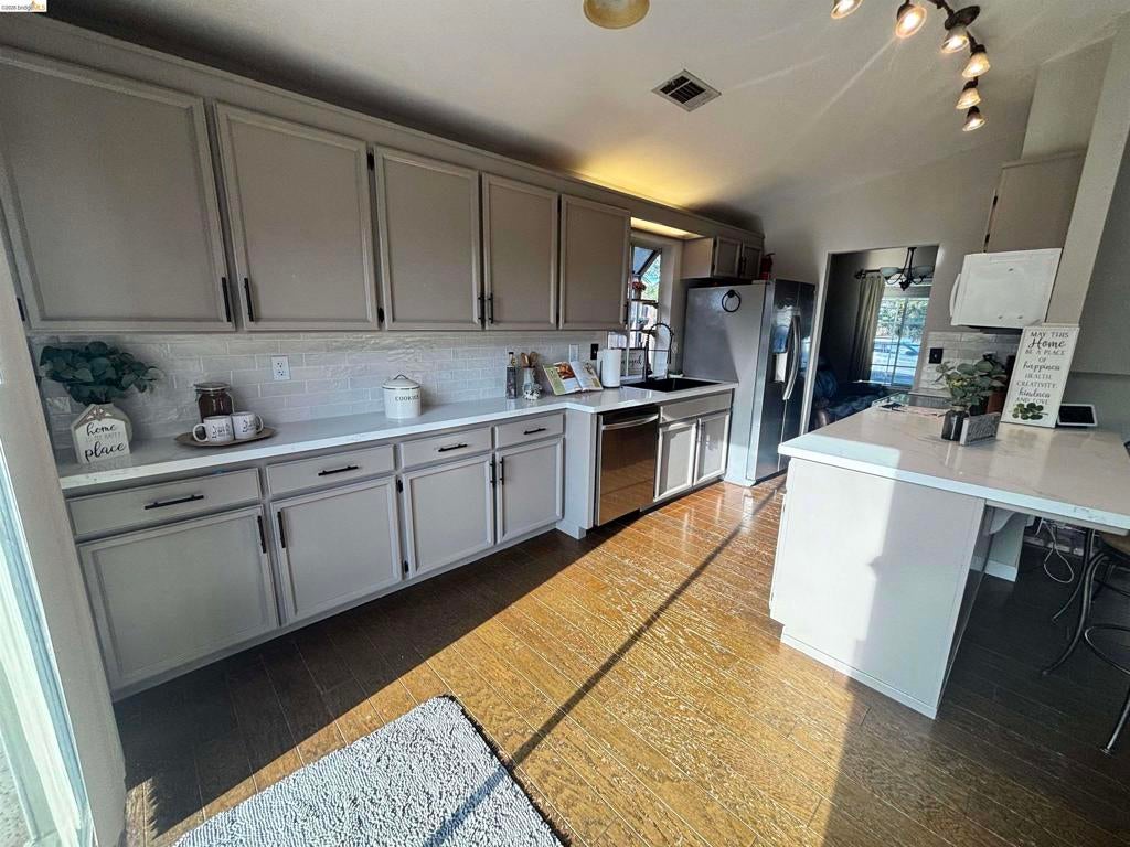 4239 Sequoia Drive