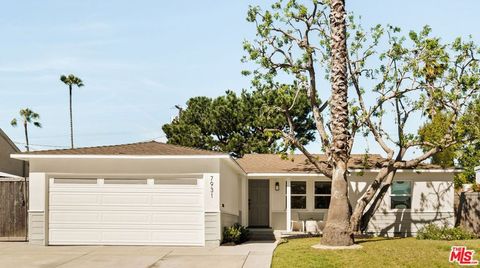 7931 Reading Avenue Los Angeles CA 90045