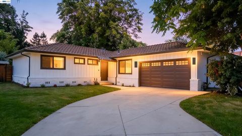 Photo of 1757 Horner Way WAY, Fremont, CA 94536 (MLS # 41134552)