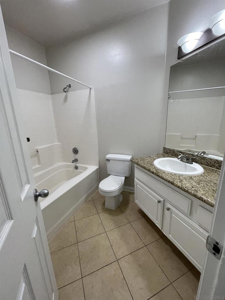 Mission Valley - Residential Lease
