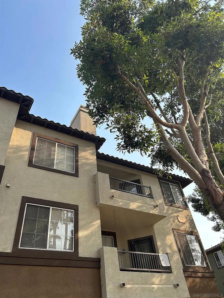 Spacious top-floor 2 bed, 2 bath home with an attached 2-car garage plus 2 additional parking spaces. Features an updated kitchen and bathrooms, along with a generous living and dining area. Located in a highly desirable community offering a pool and gym. Conveniently close to everything. Small pet considered.