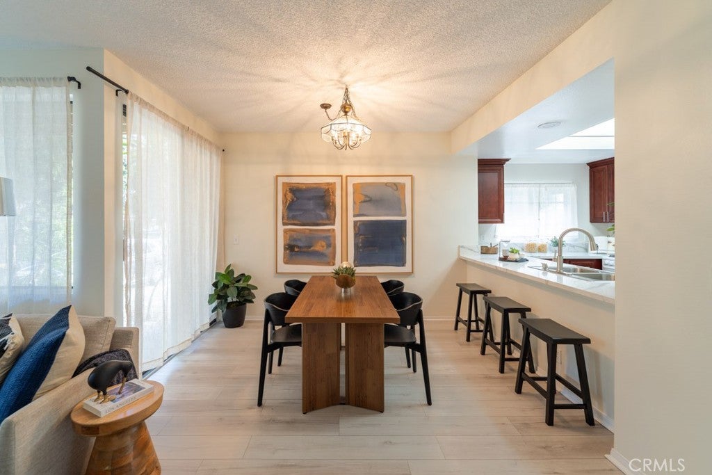16211 Downey 92
