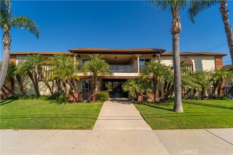 2221 E Lenita Lane Santa Ana CA 92705