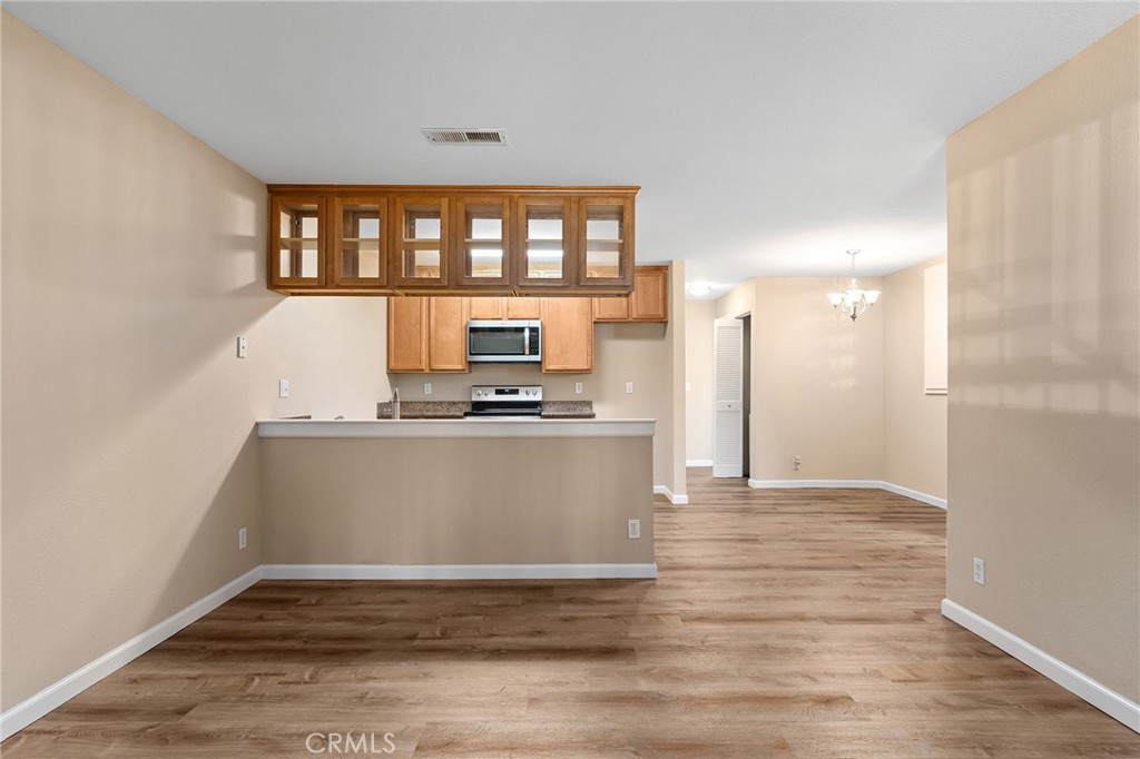 1114 Nord Avenue 17