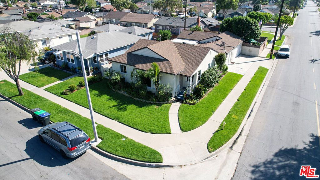 Photo of 9300 Prichard Street, Bellflower, CA 90706 (MLS # 26666041)