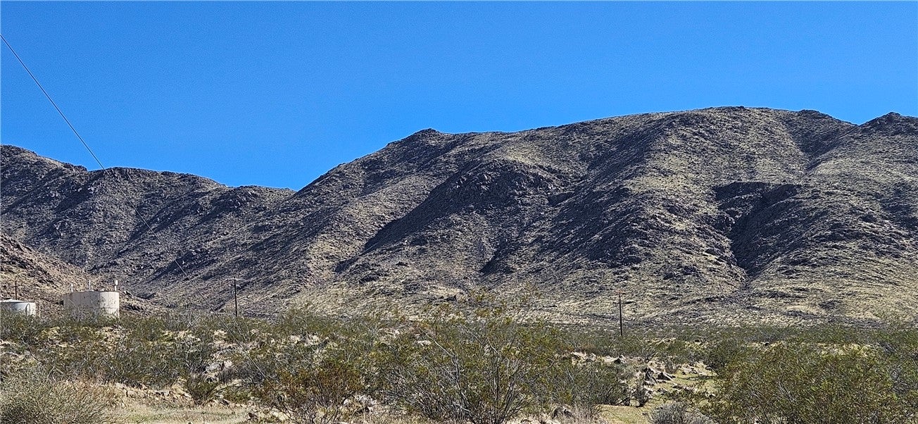 800 Old Mine Rd. (Near)