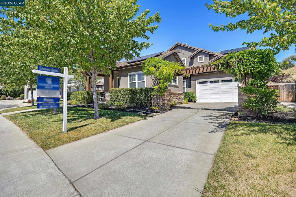 1224 Bridlewood Ct