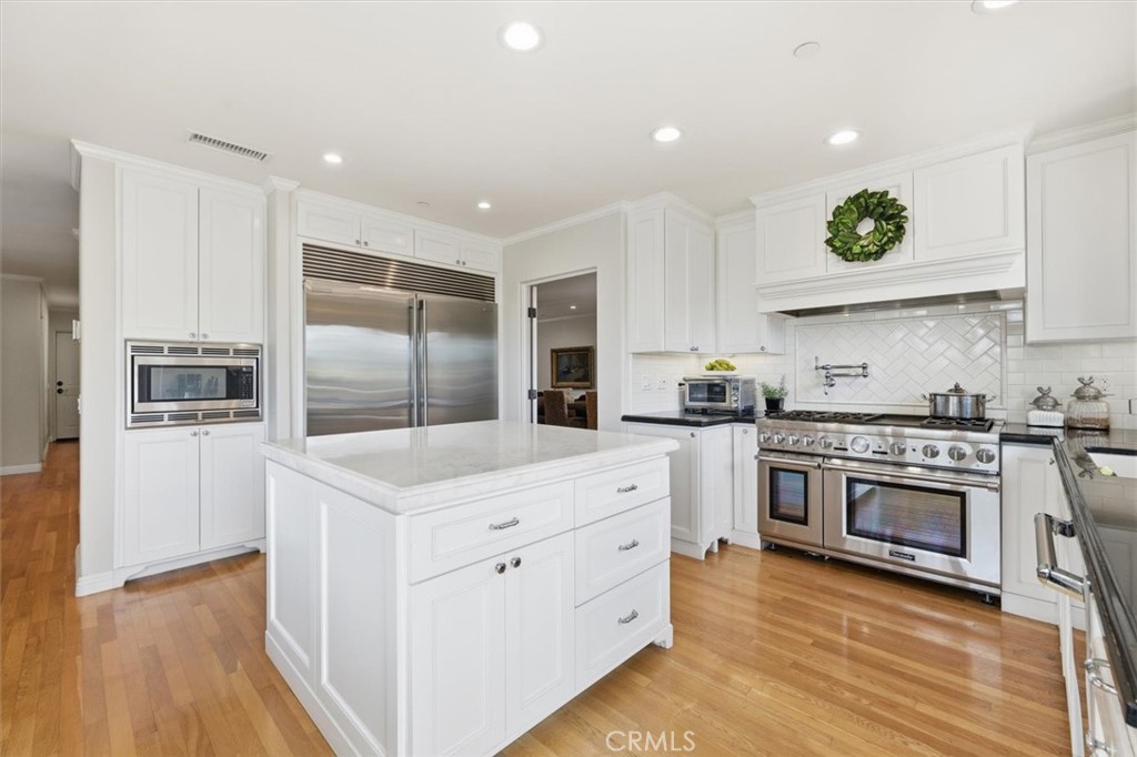 728 Cloyden Road